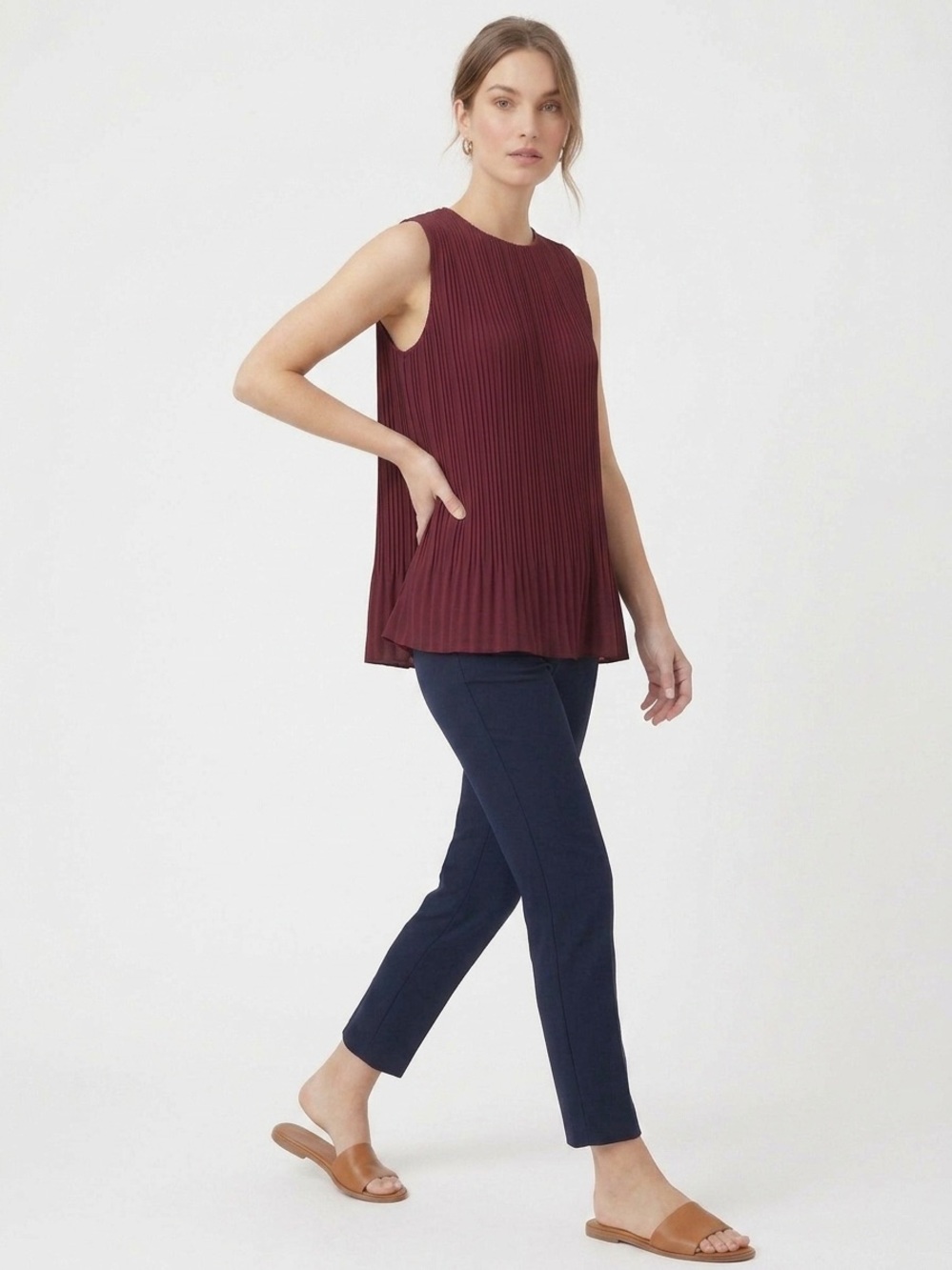 Club Monaco Pleated Swing Chemise Top in Merlot
